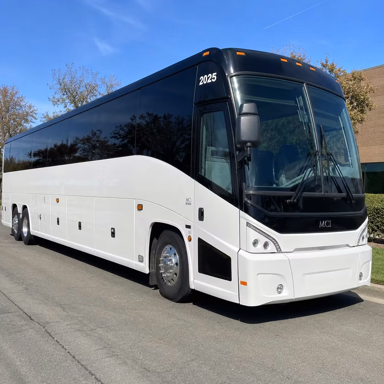 concert shuttles to walmart amp in rogers arkansas
