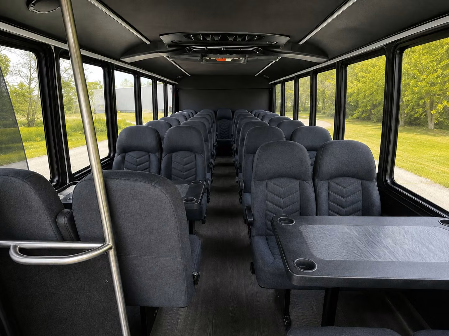 springdale 15 passenger minibus rental